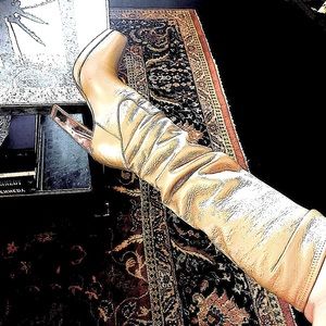 YVES SAINT LAURENT RUNWAY limited edition mirrored boots, like NEW (see photos)